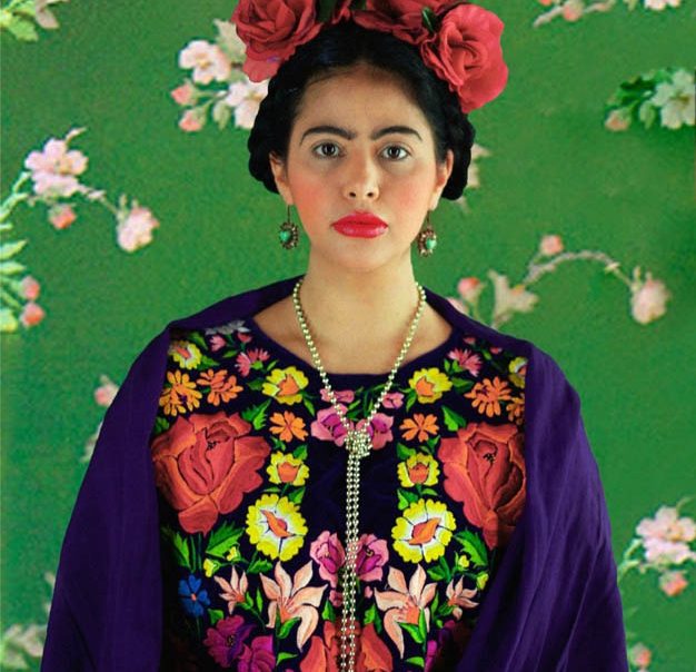 La actriz Yael Duval recrea fotos emblemáticas para mostrar su orgullo mexicano 0