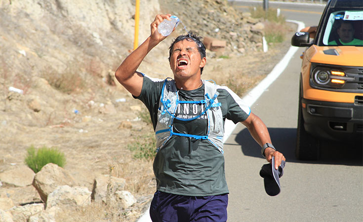 El maratonista que recorre México de punta a punta