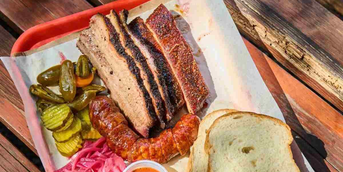 Casa Benell y Old Jimmy’s BBQ: Un encuentro épico de sabores texanos 0