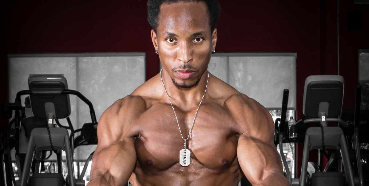 Torre Washington es el primer culturista vegano en clasificar a Mr. Olympia