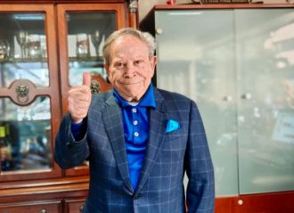 César Pereda recibe Doctorado Honoris Causa e impulsa la creación de empleo